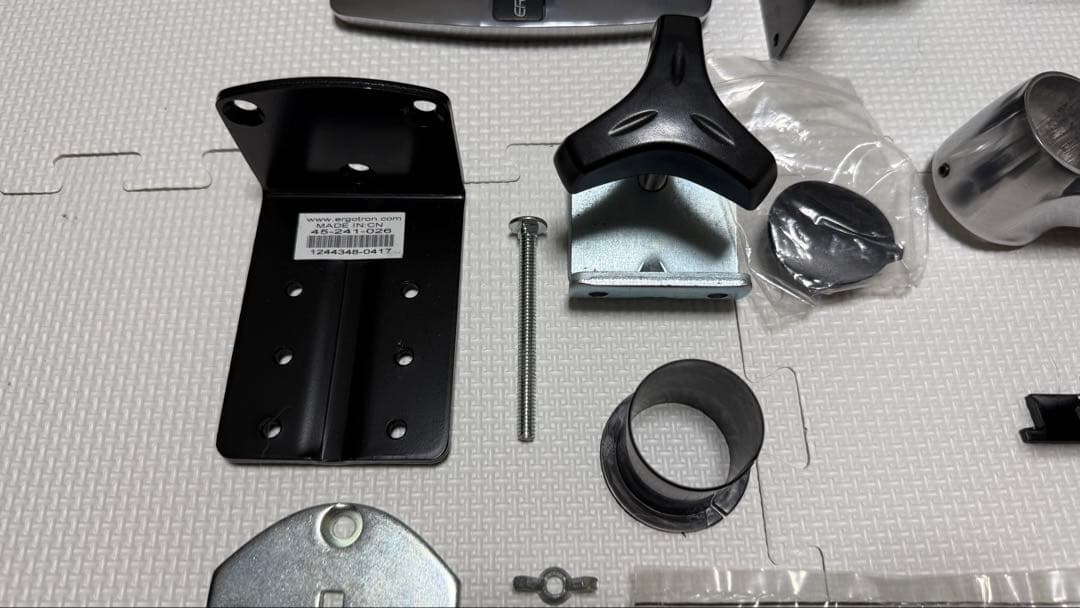 【クリーニング済】 エルゴトロン LX モニターアーム ERGOTRON #管2