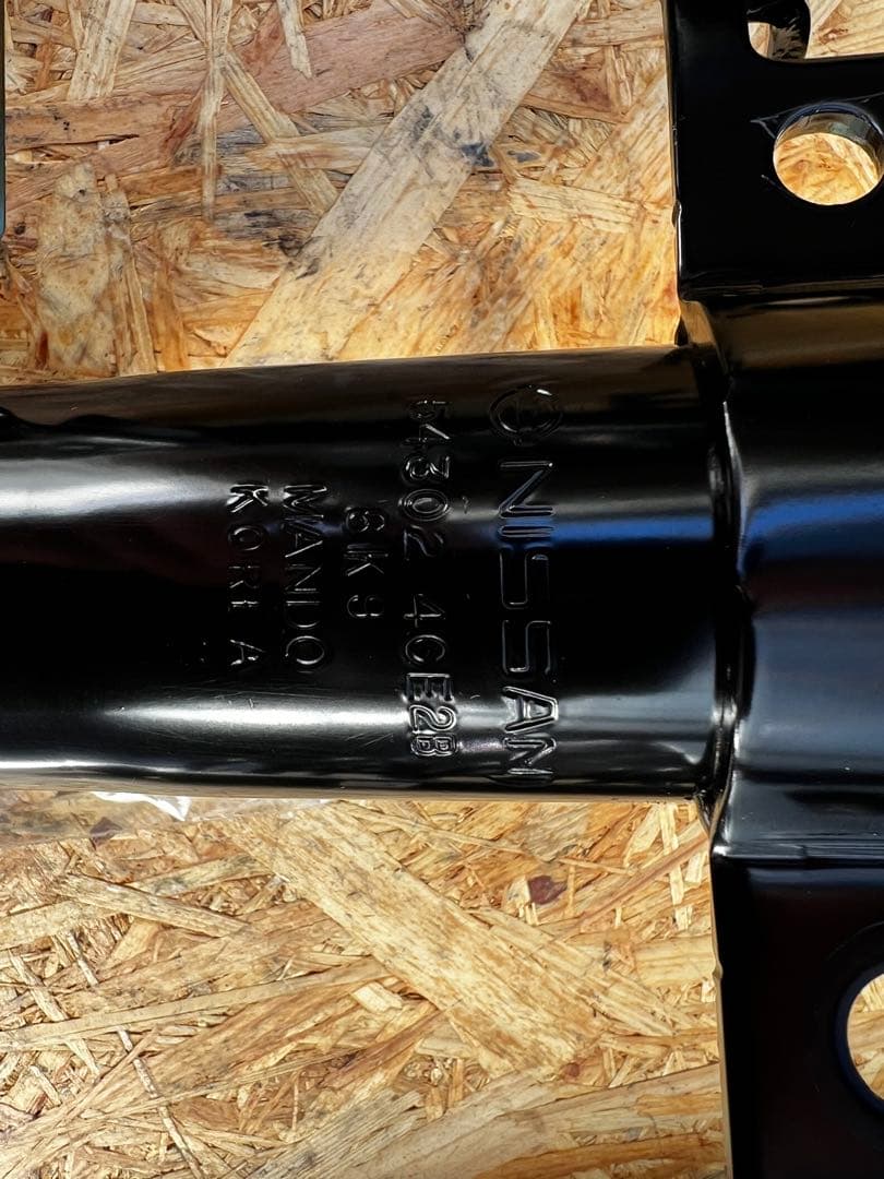 最終値下げ　日産 ニッサン T32 エクストレイル 純正 サス　 新車外し 美品