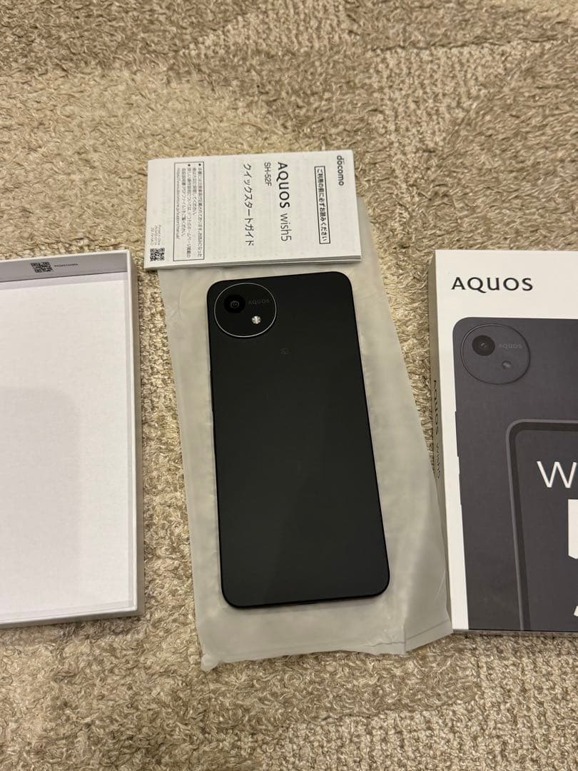 AQUOS wish5 SH-52F ブラック docomo店舗購入