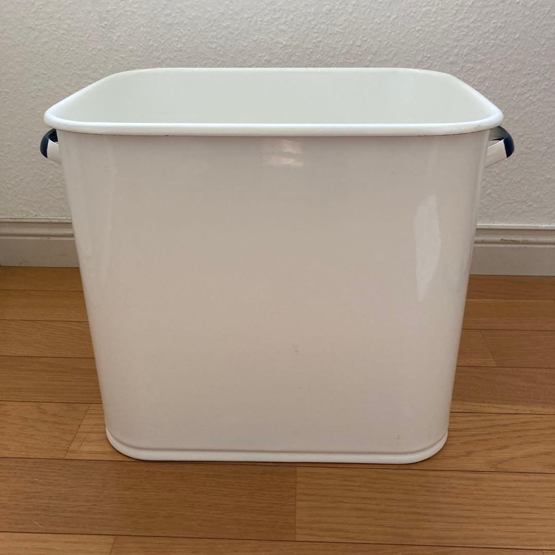 ホーロー ブレッド缶