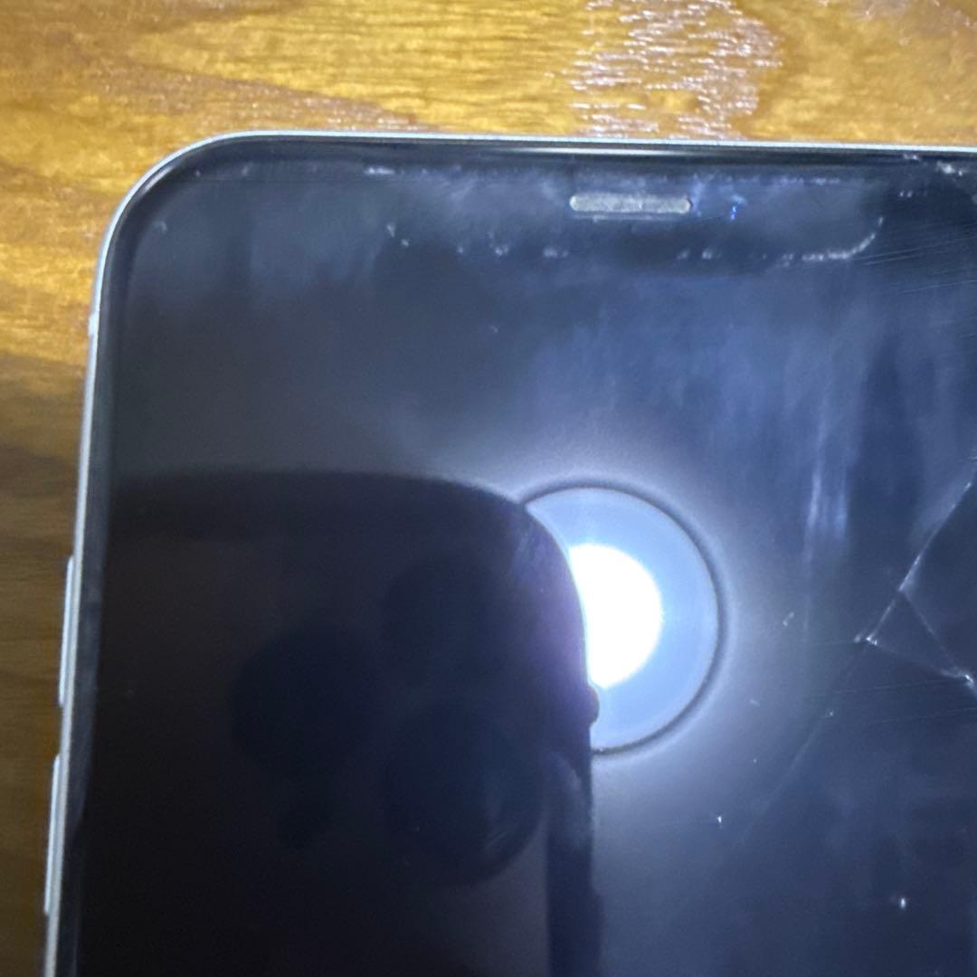 iPhonexr 128gb ジャンク　画面割れ