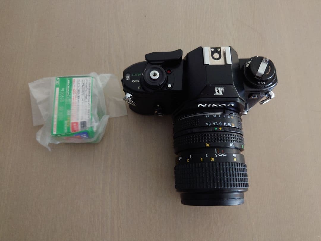 断*ん様 Nikon EM 一眼レフカメラ Nikkorレンズ付き