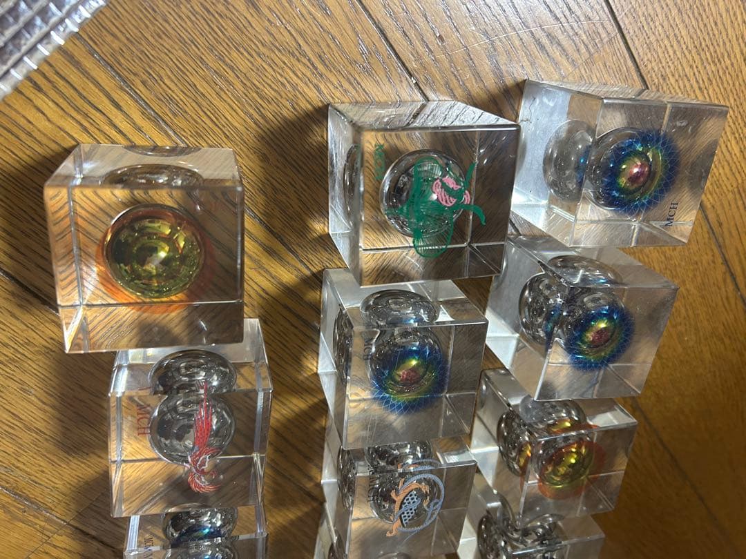 アートテン 波動オブジェ 透明キューブ 球体入り 11個セット