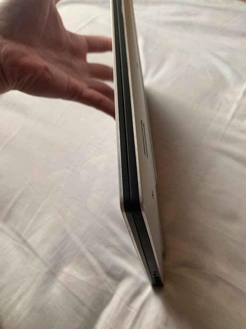 Dell precision 5540 PC 本体