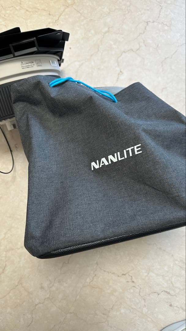 NANLITE FL/20G フレネルレンズ　バーンドア付属　ボーエンズマウント