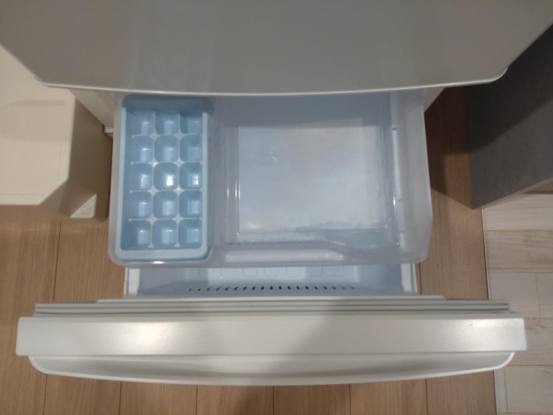 【natsumikan】三菱　冷蔵庫（送料込み）MR-P15K