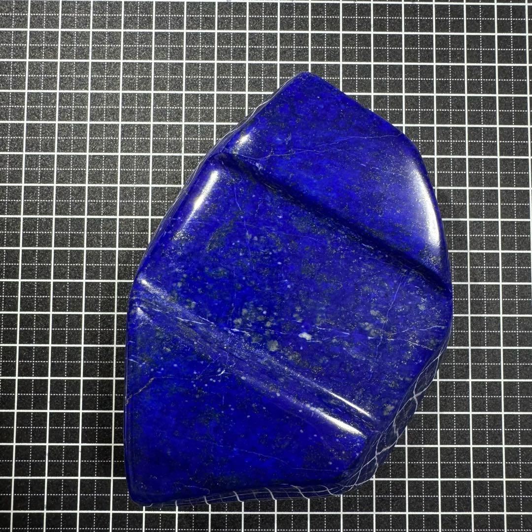 ☆ラピスラズリ☆5A☆引寄せ☆約625 g☆アフガニスタン産☆天然無着色☆磨き石