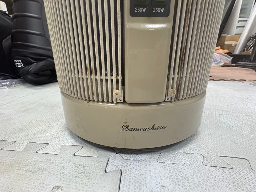 暖話室 1000型 '18年製遠赤外線パネルヒーター BGアールシーエス動作確認