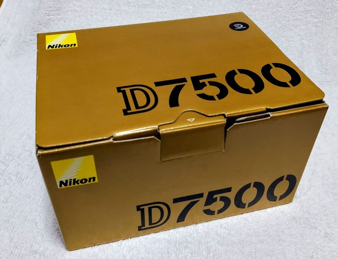 Nikon　D7500 ボディ