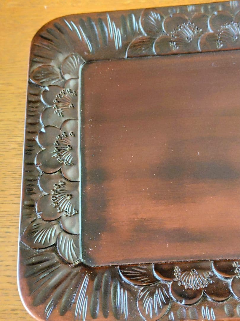 軽井沢彫　木製桜彫刻トレイ　縁彫