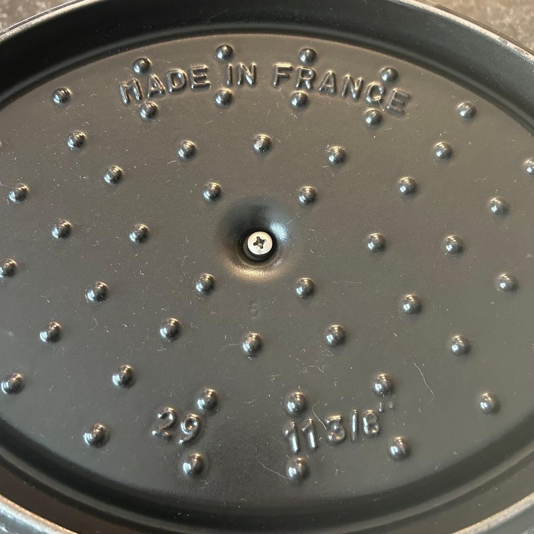 STAUB LA COCOTTE グレナディンレッド オーバル両手鍋29cm