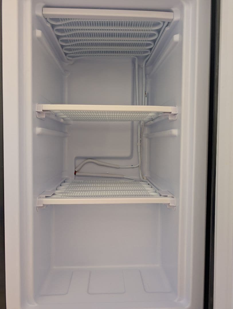 アイリスオーヤマ　ノンフロン冷凍庫　60L