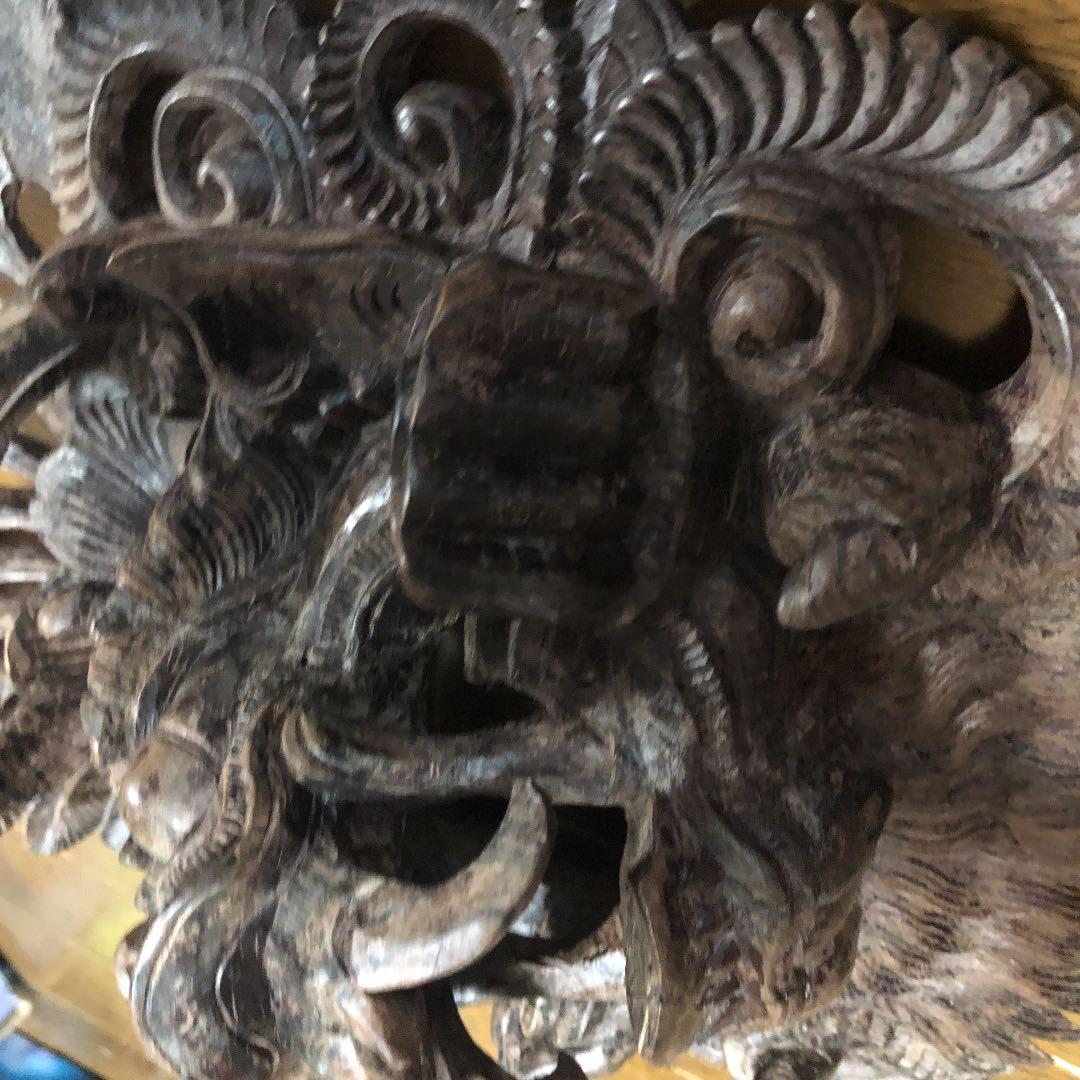 バリ島　　バロンの神　黒檀