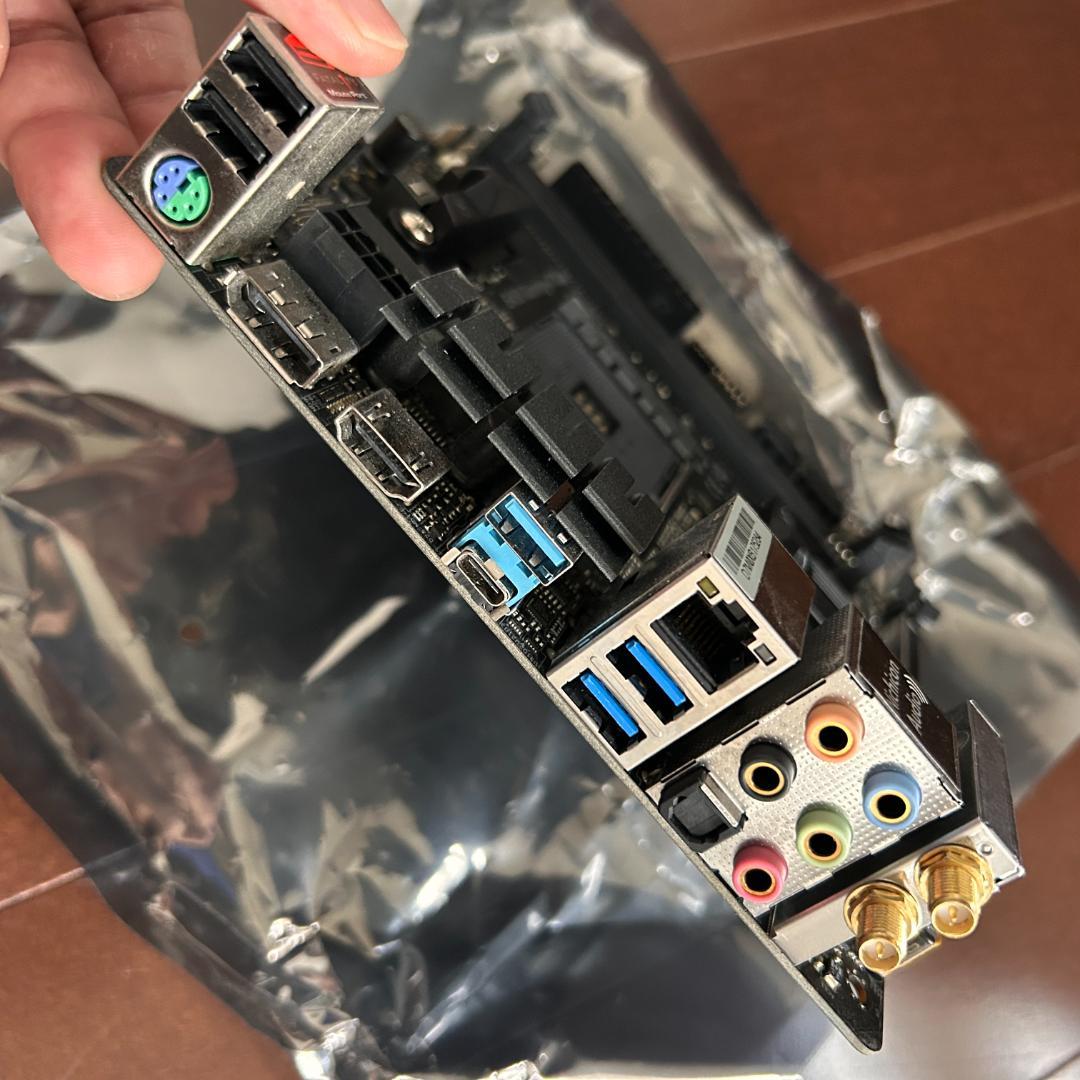 マザーボード ASRock B450 Gaming-ITX/ac