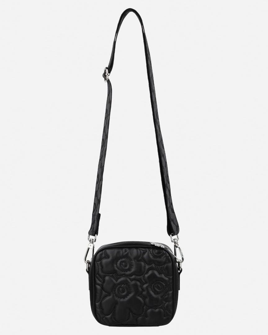 marimekko ブラックショルダーバッグ