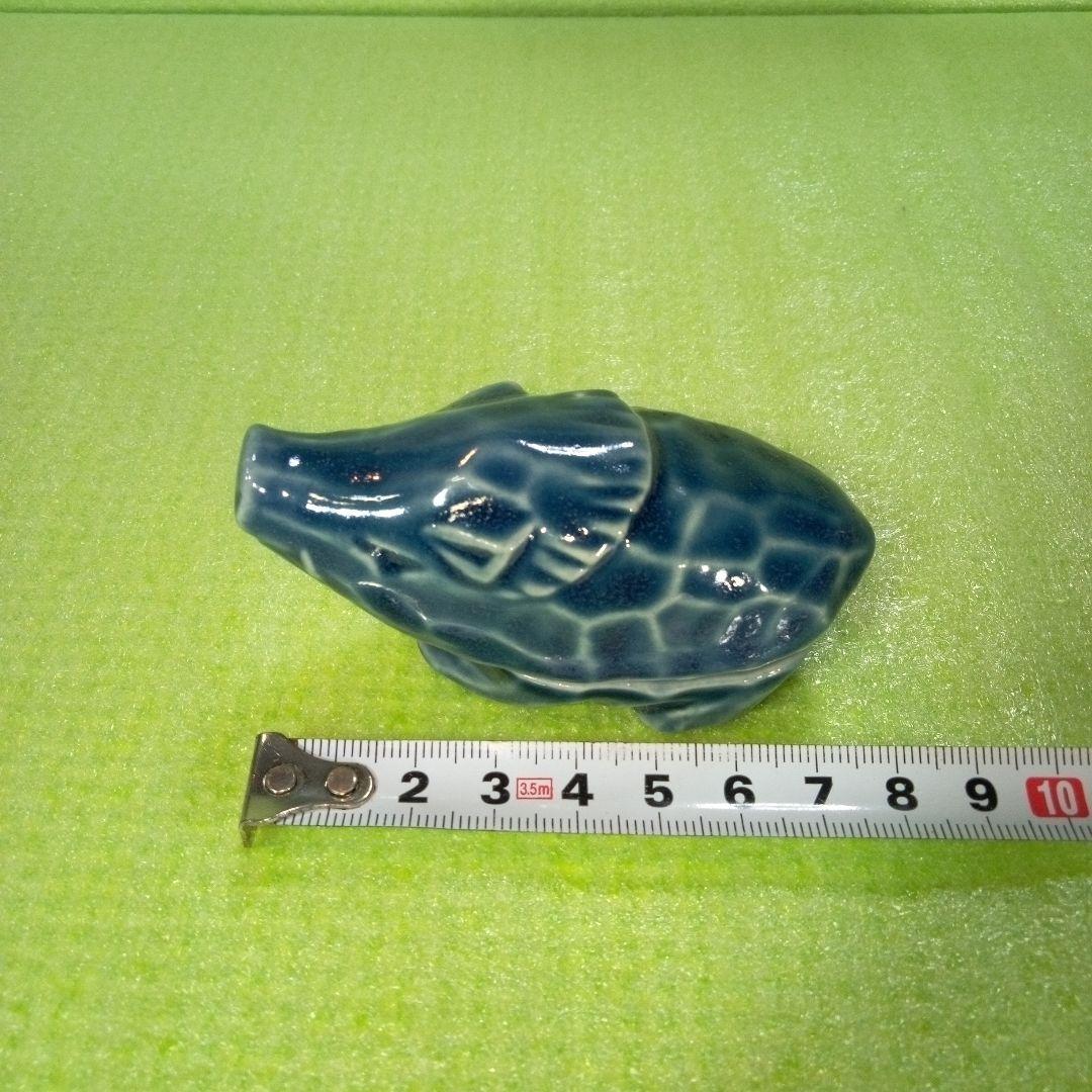 イノシシ型香合　干支香合　レア　希少　香を収納する蓋付きの小さな容器　陶器製？