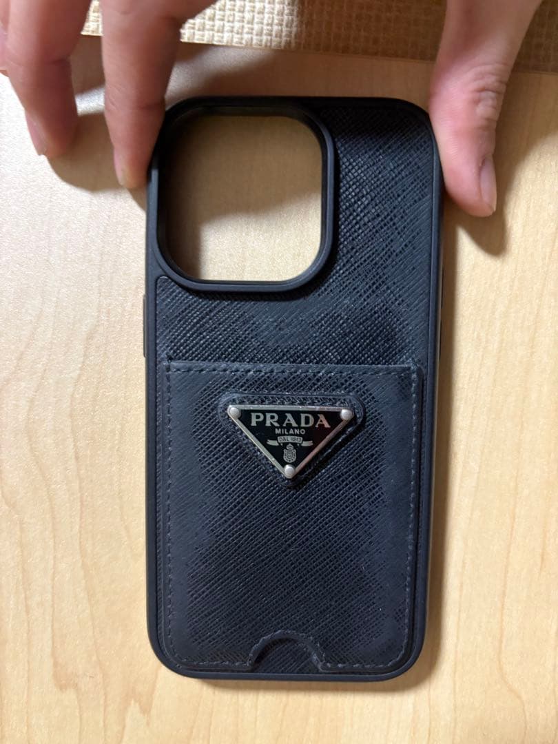 PRADA iPhone用ケース