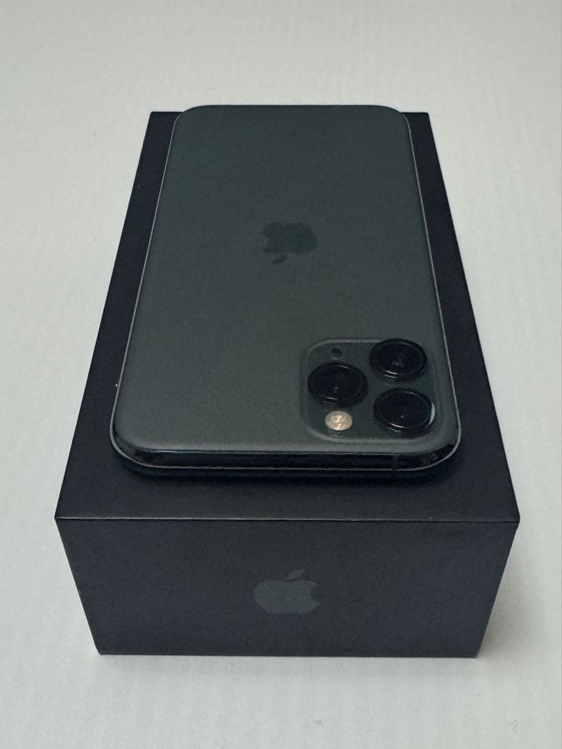 iPhone 11 Pro 64GB ミッドナイトグリーン　Simフリー