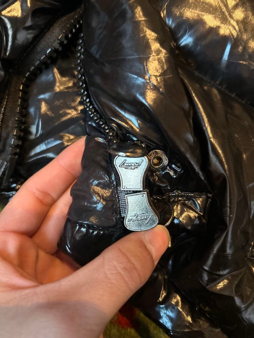 MONCLERダウンジャケット