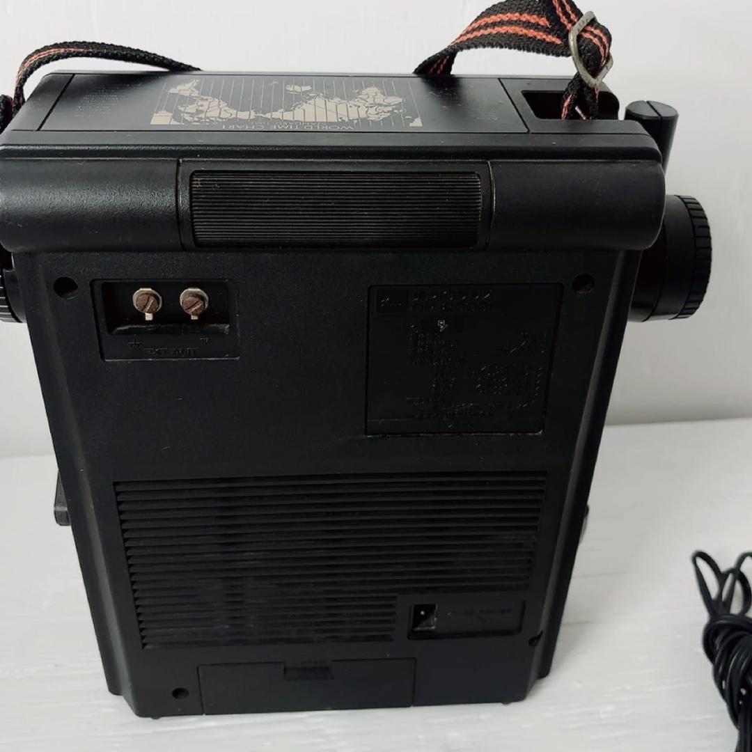 動作品　東芝　ラジオ　電源コード付き RP-2000F