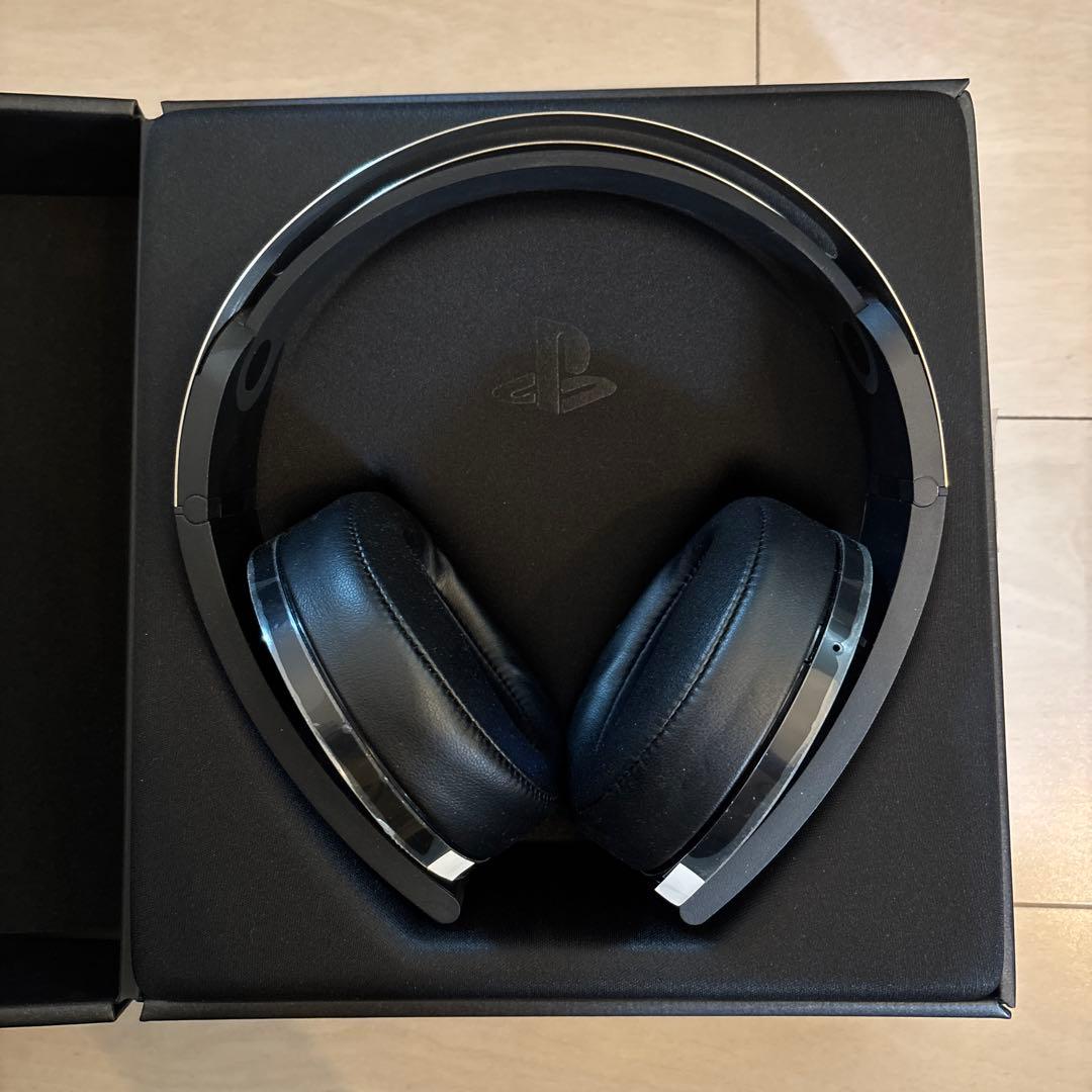 送料込み 美品 SONY プレミアムワイヤレスサラウンドヘッドセット ps4