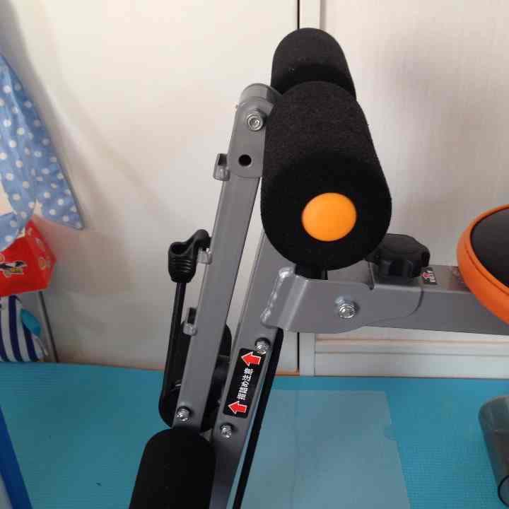 ワンダーコアと変わらない腹筋マシーン