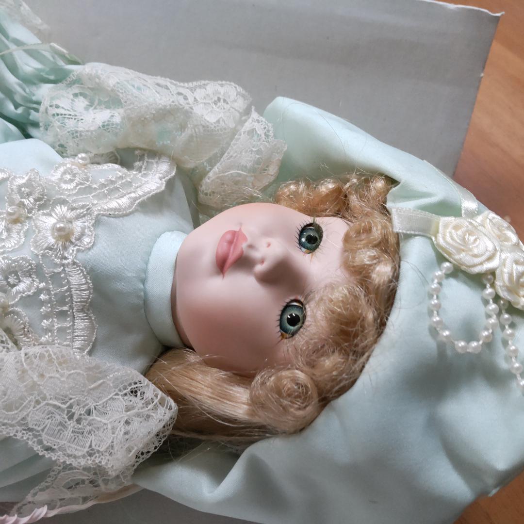 ドール　人形　アンティーク風　西洋人形