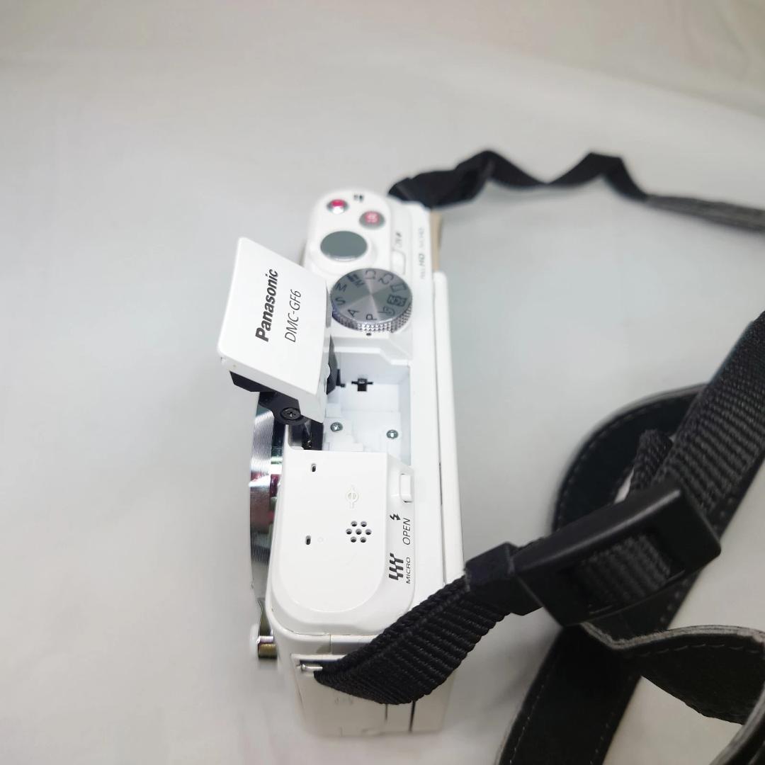 パナソニック LUMIX DMC-GF6 ホワイト 一眼レフカメラ 動作確認済み