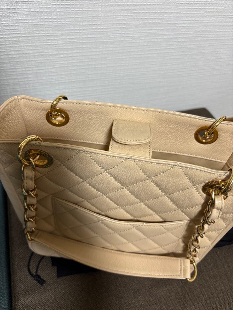 美品 シャネル マトラッセ チェーンショルダー キャビアスキン ベージュ