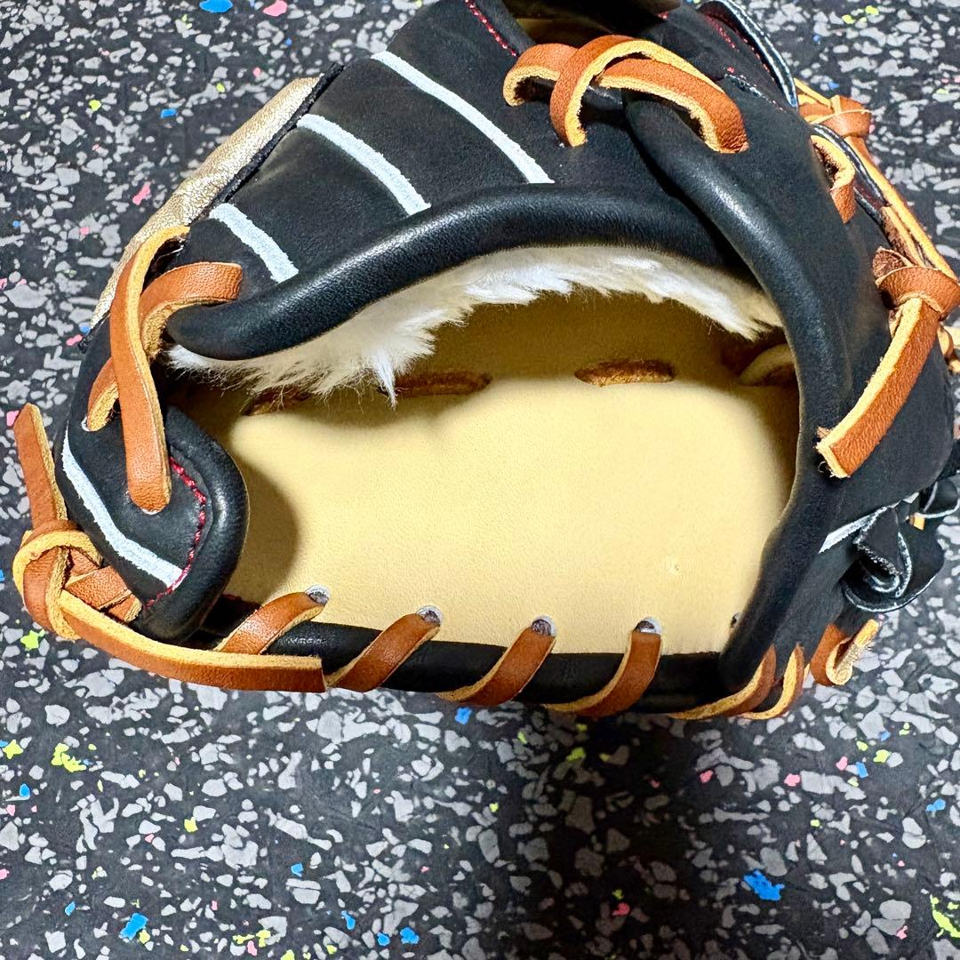 新品タグ付き ミズノ グローバルエリート スピードレボ 軟式用 投手用 グローブ