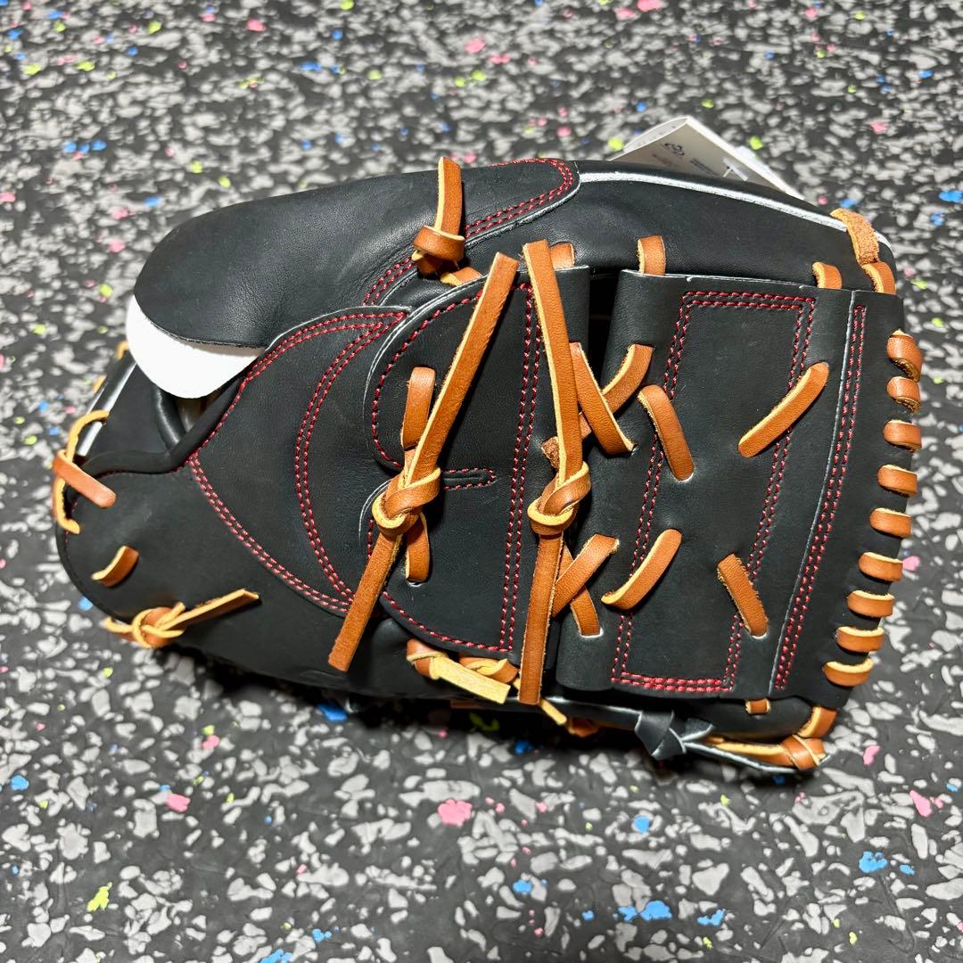 新品タグ付き ミズノ グローバルエリート スピードレボ 軟式用 投手用 グローブ