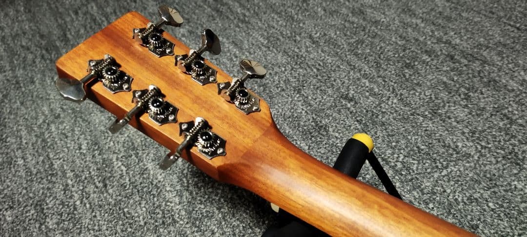 Sヤイリ ミニアコースティックギター YM02