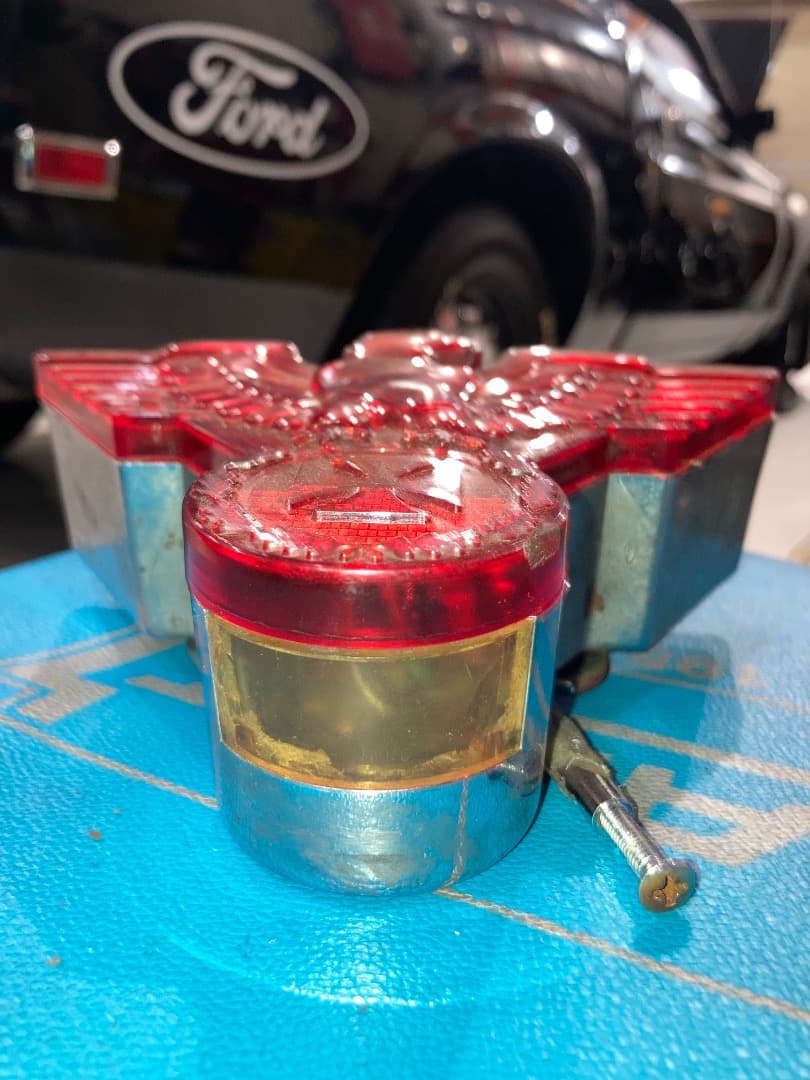 当時物ウォーバードテール（損傷あり）