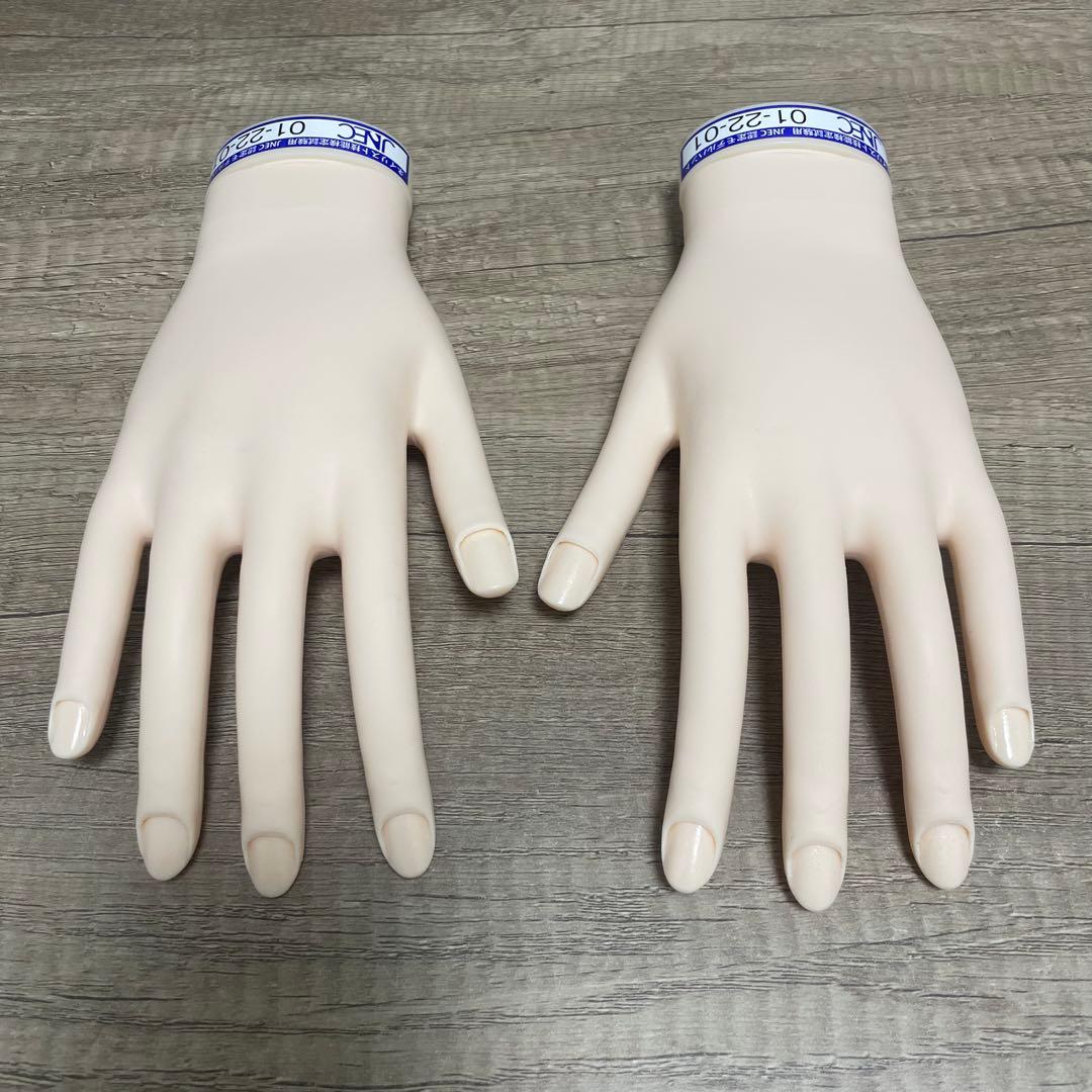 【本番用美品✨】JNECネイリスト技能検定試験認定モデルハンド 骨折なしチップ有