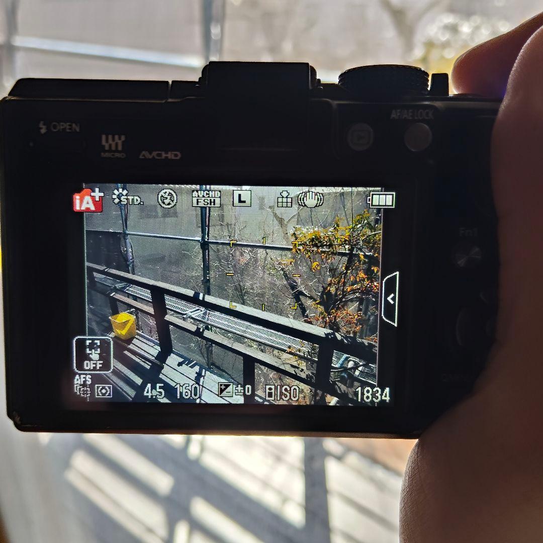 Panasonic LUMIX GX1 ミラーレスカメラ 14-42mmレンズ付