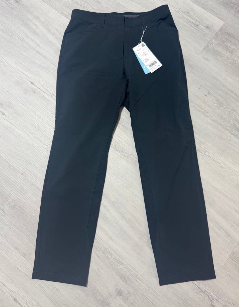 マンシングウェア　夏用　ウィングスルーパンツ　ゴルフ　新作　レディース　未使用