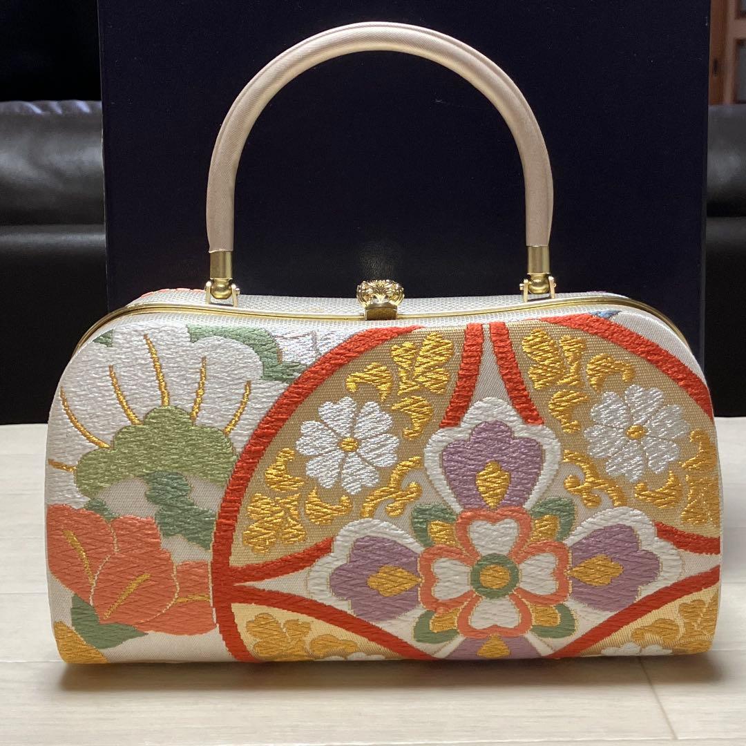《美品》西陣織　草履バッグセット　厚底　金糸　刺繍　大きめバッグ