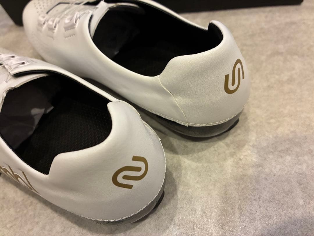 Nimbl Ultimate Gold 41 BOAダイヤル ロードシューズ