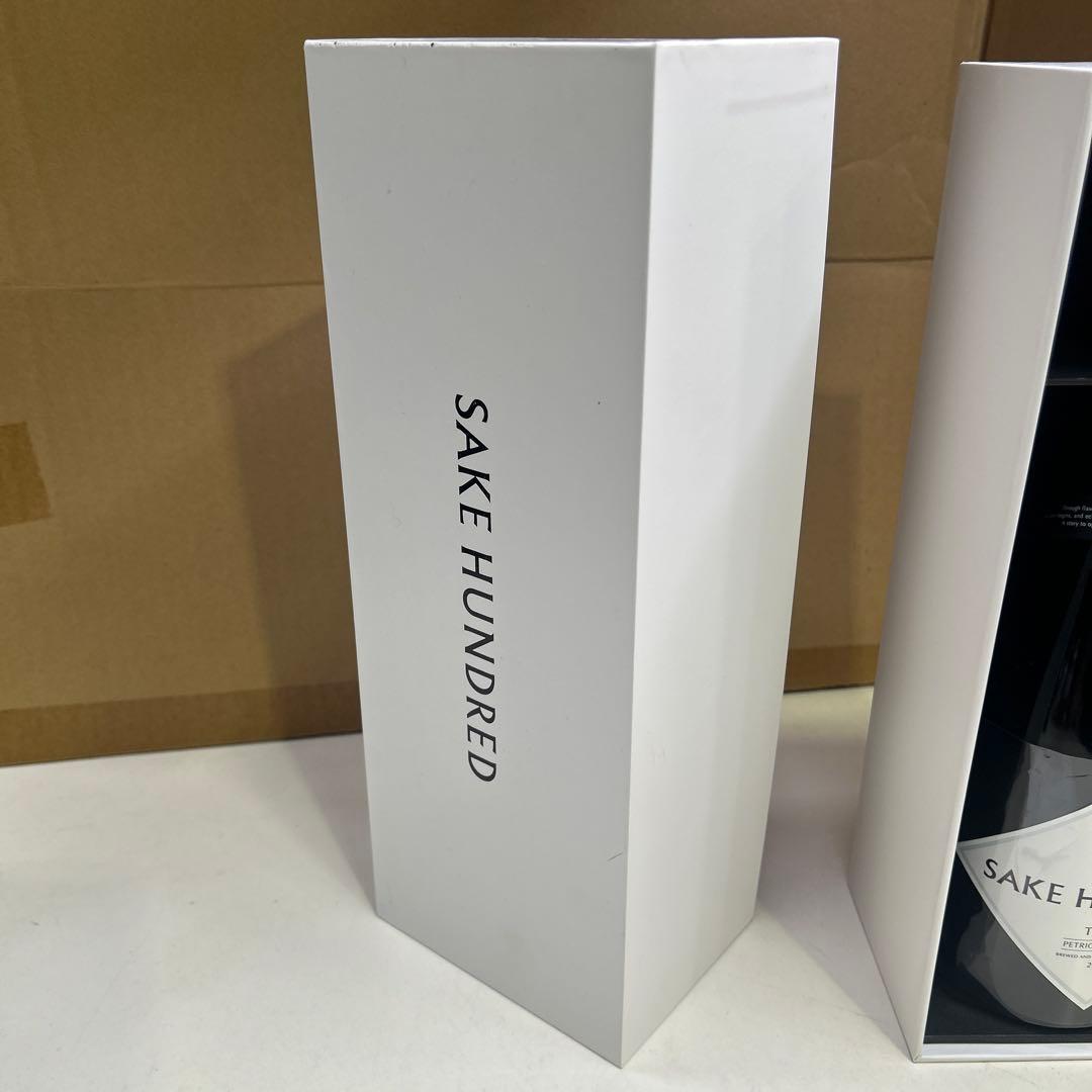 5951 【未開栓】SAKE HUNDRED 天雨 TEN'U 720mL