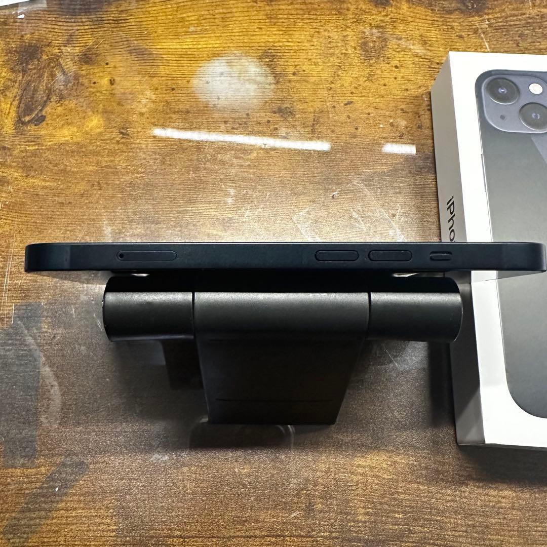 iPhone 13 ブラック128GB SIMフリー本体　バッテリー100%