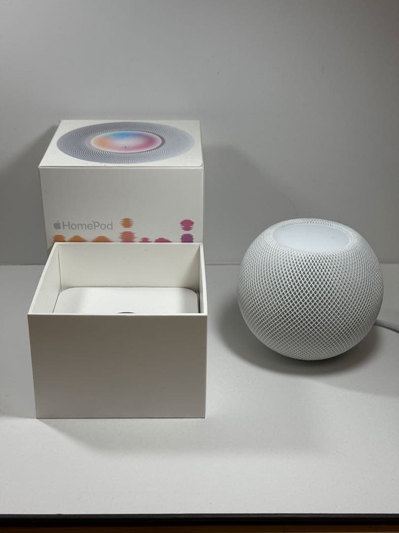 Apple Pod mini（白）の出品です。