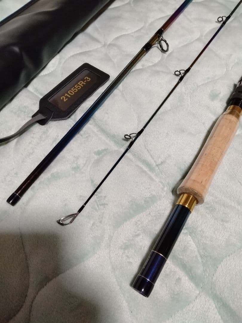 ワールドシャウラリミテッド　21055R-3