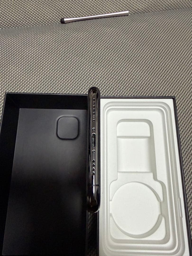 iphone 11 pro max 64GB SIMフリー