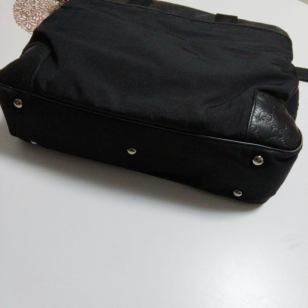 グッチビジネスバッグ
