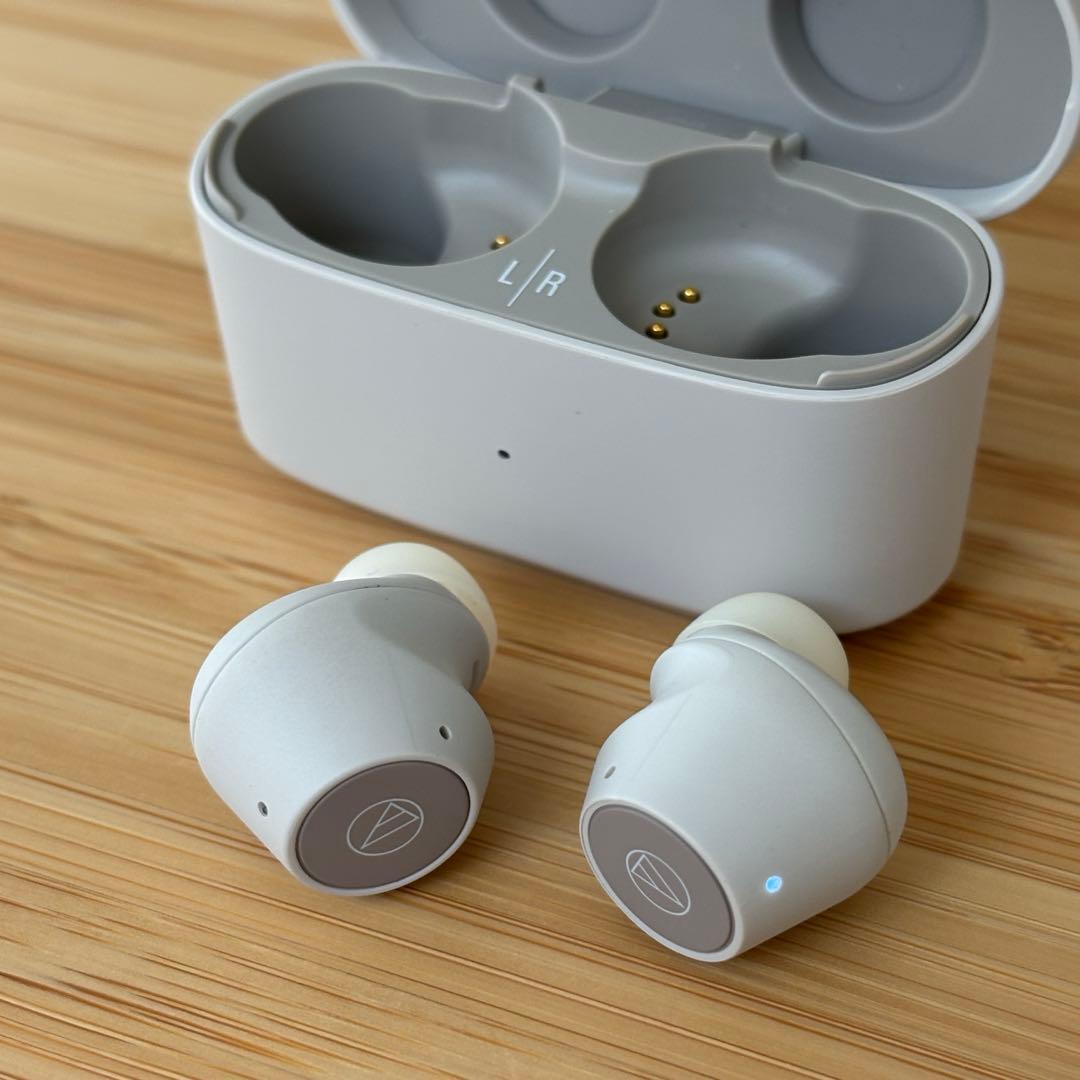 オーディオテクニカ　ath-cks30tw+ ライトベージュ