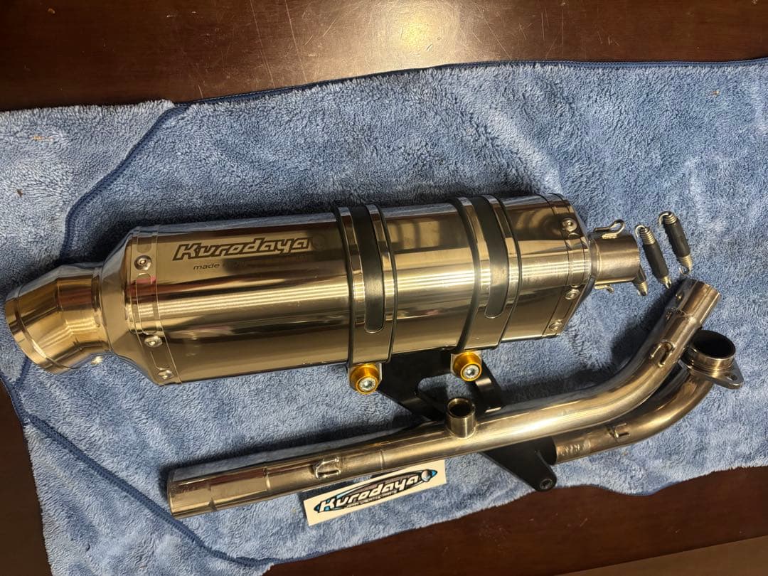 シグナス　黒田屋マフラー