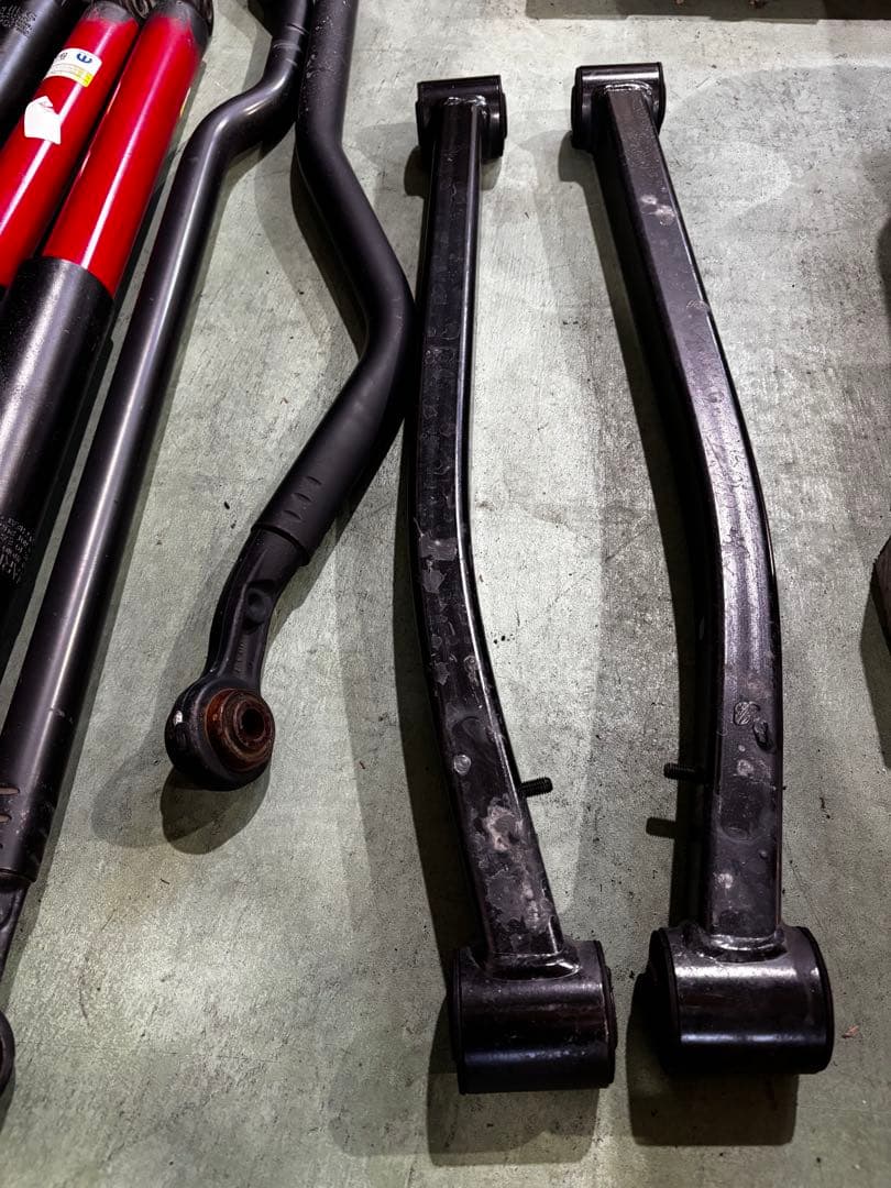 Jeep JLラングラー ウィリス純正 モパー製ショック サスペンションセット