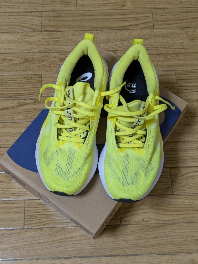 【中古美品】アシックス ノヴァブラスト 5 26.0cm