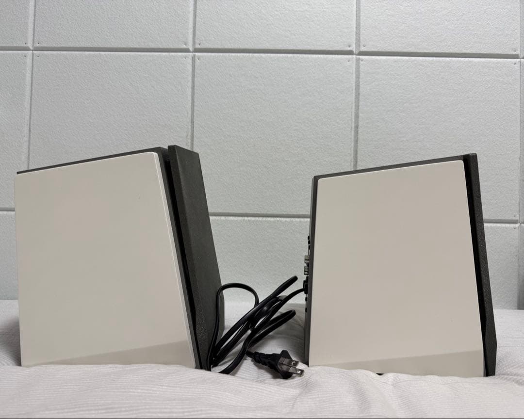 【超美品】Edifier R1700BT