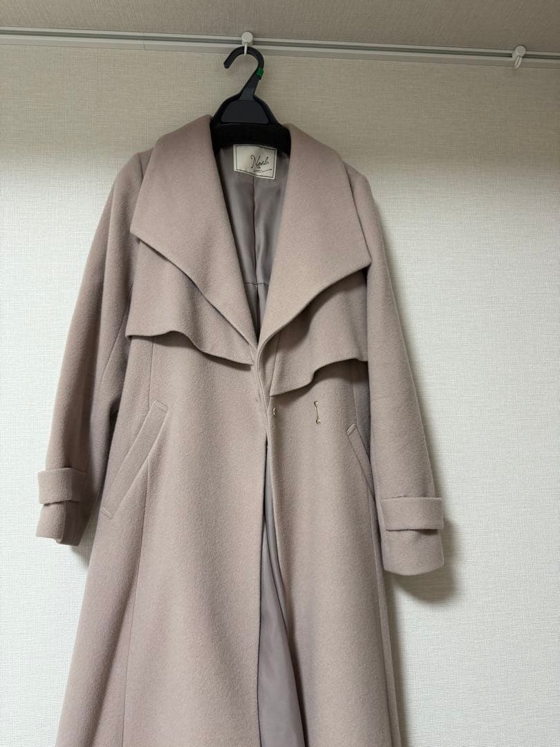 ノエラ バックプリーツウールトレンチコート